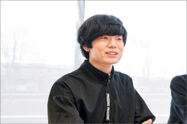 国際教養学部　国際日本学科　辻本 匠