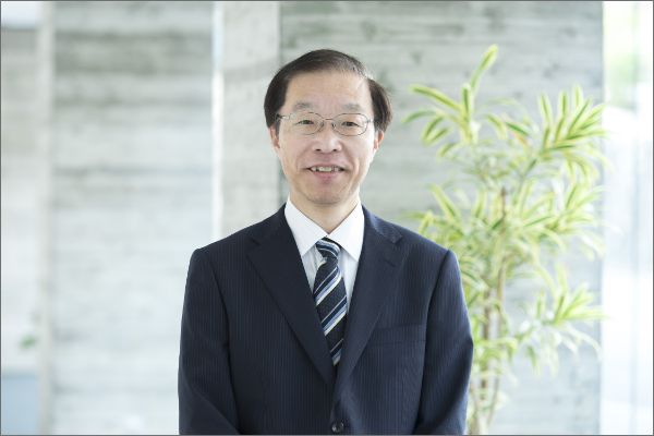 経済学部　近藤 伸二 先生